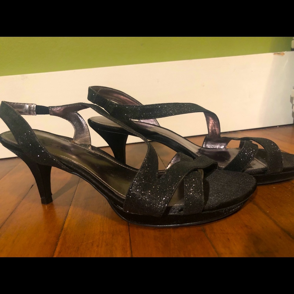 Black glitter heel